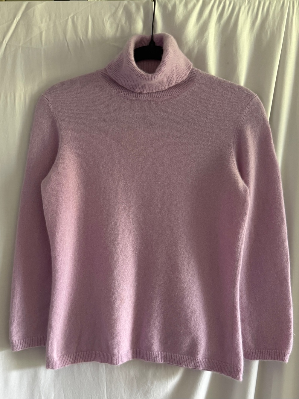 Vintage Ann Taylor Lavender 100% Cashmere Turtleneck Quarter Sleeve Sweater